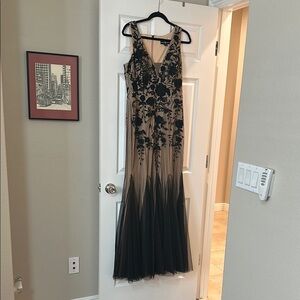 Betsy & Adam Silver Black Sequin Embellished Maxi Gown